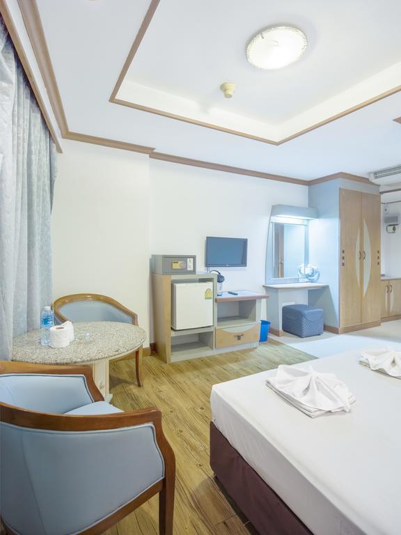 Hotel Bavana